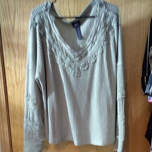 Daytrip Olive Ribbed Thermal Top with Lace Trim